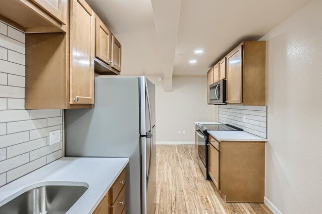 Photo - 1391 Carr St Unidad 103
