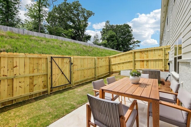 Photo - Parkway Pointe