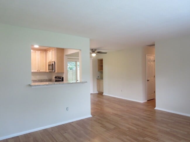 Photo - Aragona Village