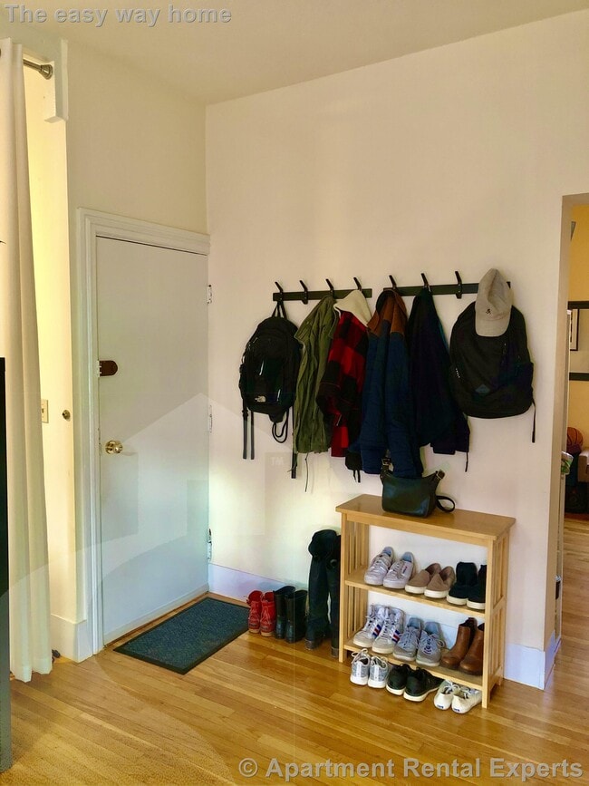 Photo - 45 Florence St Unit #2