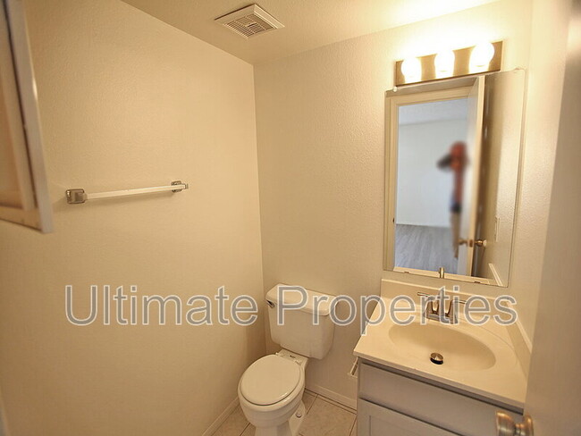 Photo - 10009 N 66th Ln