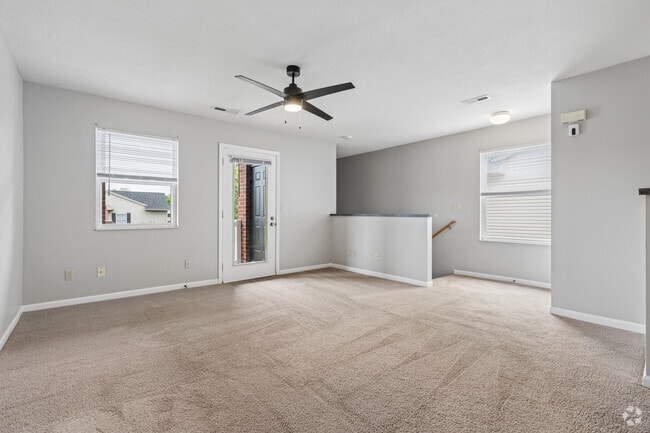 3BR, 2BA - 1,227SF - Living Room