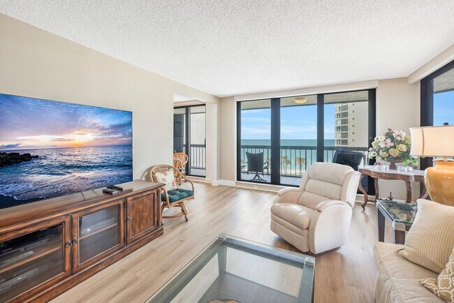 Building Photo - 4551 Gulf Shore Blvd N Rental