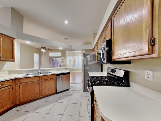 Photo - 2462 St Johns Ln