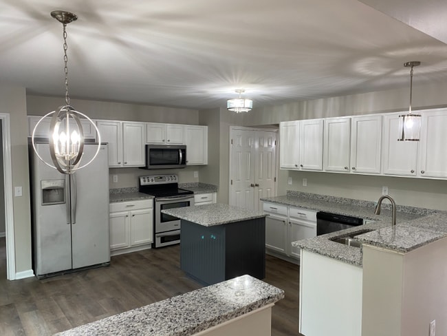 Photo - 12404 Village Pines Ln