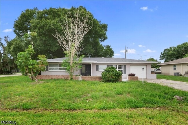 Photo - 13802 Second St