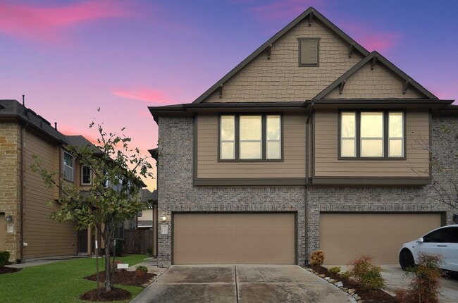 Building Photo - 12235 Stellano Ln