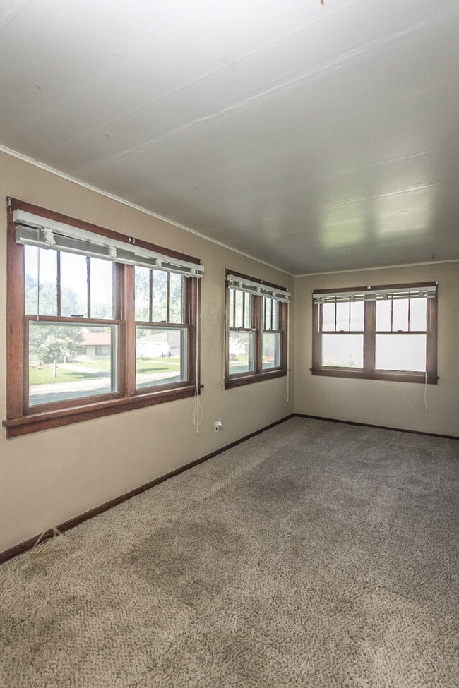 Photo - 2 Bedroom 2 Bathroom Home Available