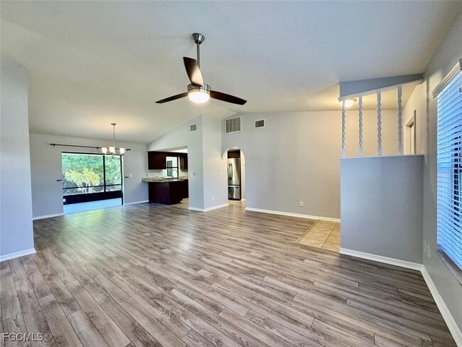 Photo - 3725 SW 6th Ave