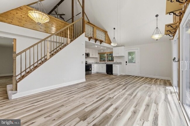 Photo - 11492 Rawhide Rd