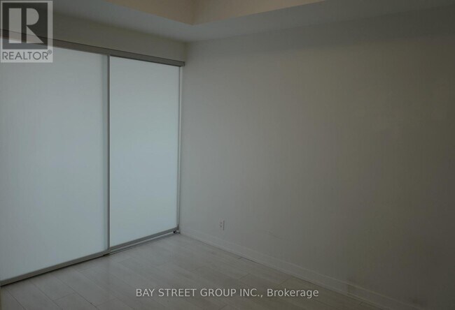 Photo - 2200 Lake Shore Blvd W Unit 718