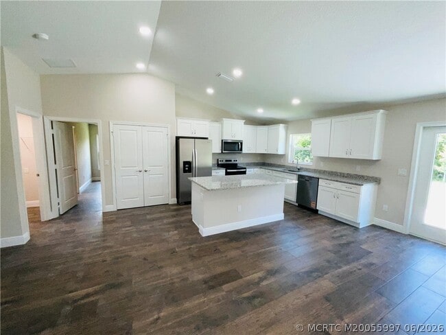 Photo - 7008 Salerno Rd