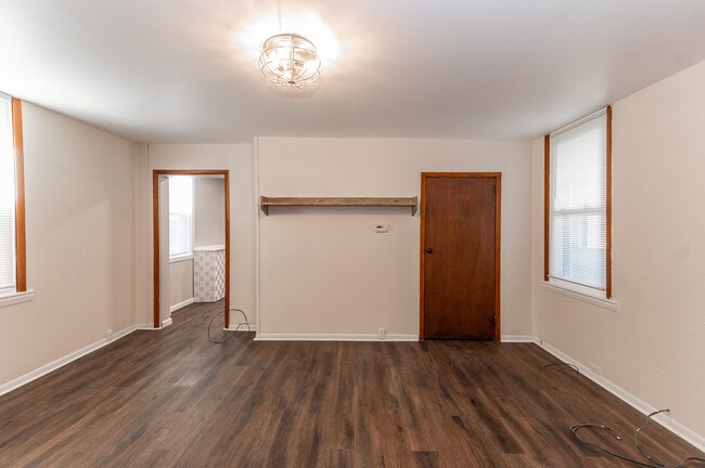 Photo - 217 Kaercher St Unit 1