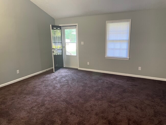 Photo - 290 Timothy Rd