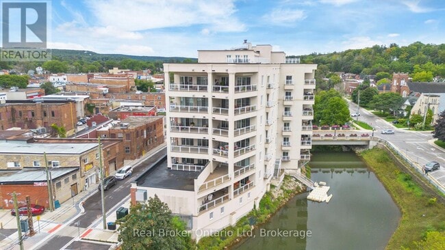 Photo - 80 9th St E Unité 603