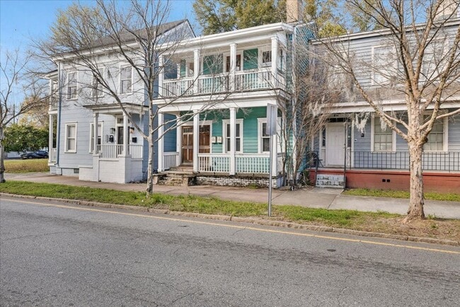 Building Photo - 216 W Anderson St Unit 216 Ande B Up