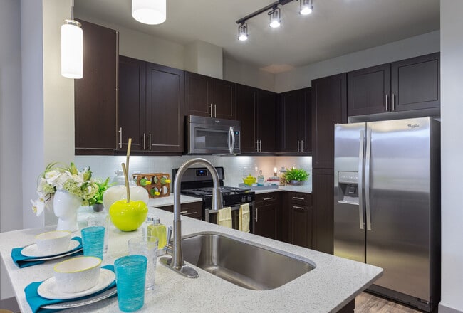 Photo - Pearl Lantana