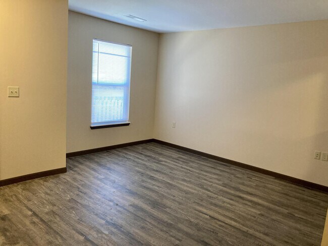 507 SW 6th Ave Unit 001