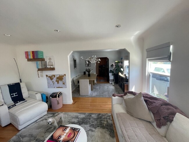 Photo - Super comfortable 2-bedroom, 2-bath home in Long Beach