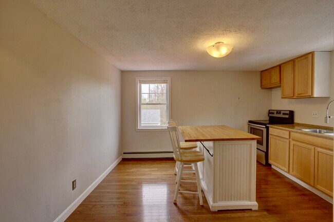 Photo - 9 Cornell St Unidad 9B Cornell st