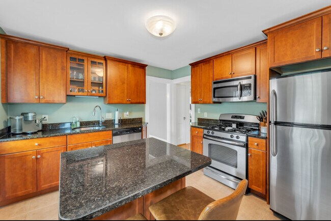 Photo - 38 Winton St