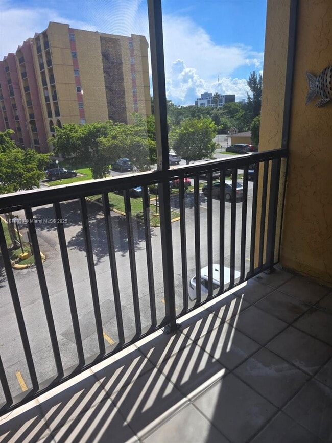 Photo - 4721 NW 7th St Unit 304-12