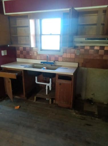 Photo - 313 S Dye St