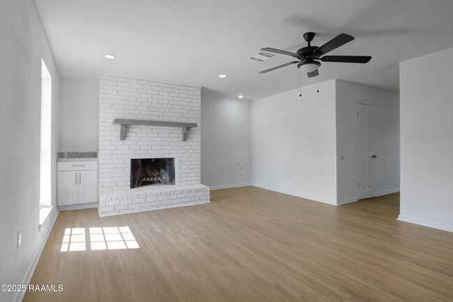 Photo - 109 Courtney Dr