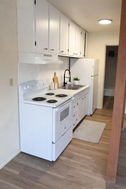 Photo - 2006 W Woodriver Dr