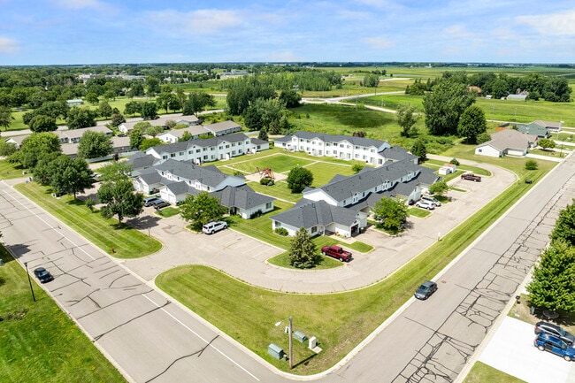 Photo - 2401 14th St E