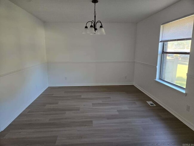 Photo - 3 Forest Maple Ct