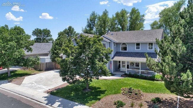 Photo - 235 Tamarron Dr