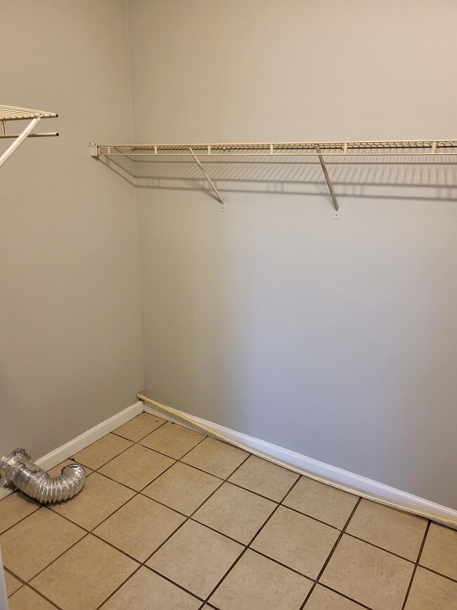 Photo - 176 Spring Cir Dr