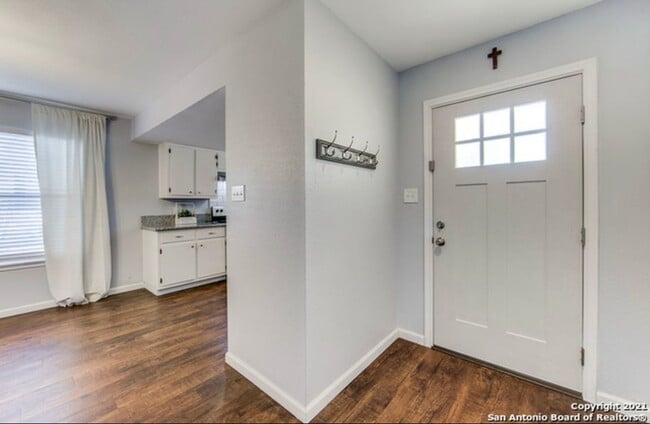 Photo - 134 Oak Grove Dr
