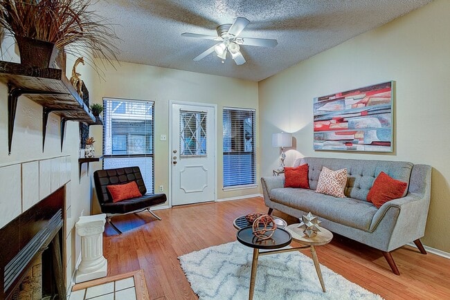 Photo - Croix Condos N/M Unit Croix 134 - N/M