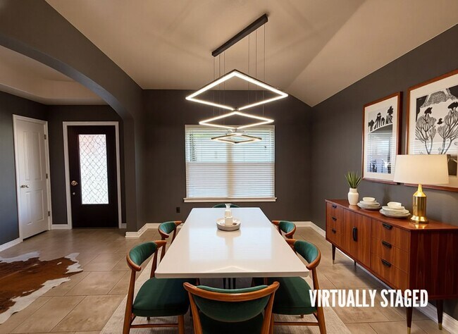 Photo - 405 W Vega Ln