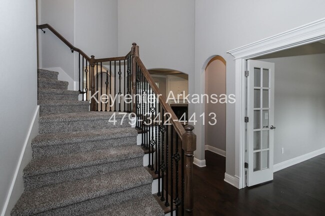 Photo - Gorgeous 3 bed/3 bath home in great Bentonville neighborhood