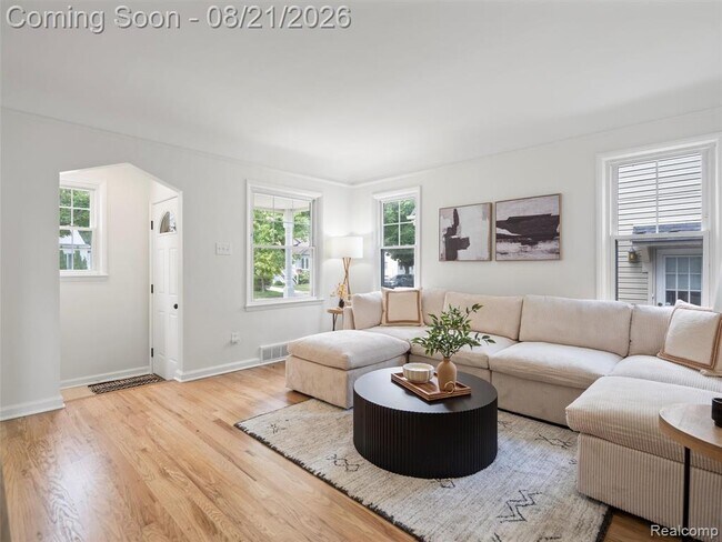 Photo - 1027 S Wilson Ave