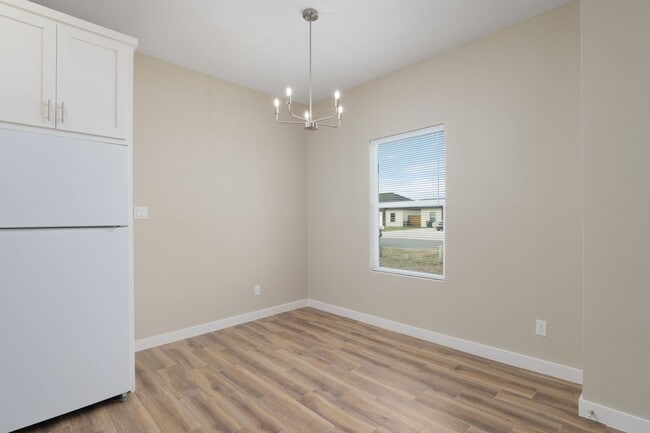 Photo - 2429 Summit Rd Unit #B
