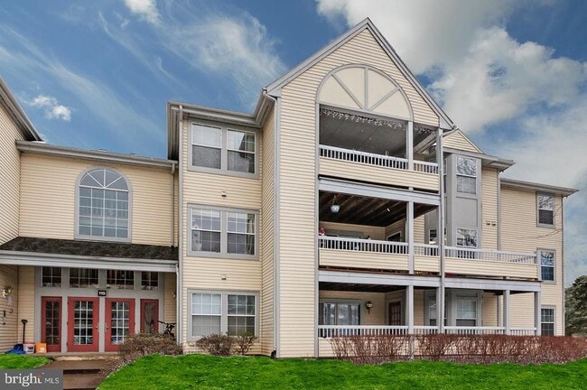 Building Photo - 115 Cascade Ct Unit 7 Rental