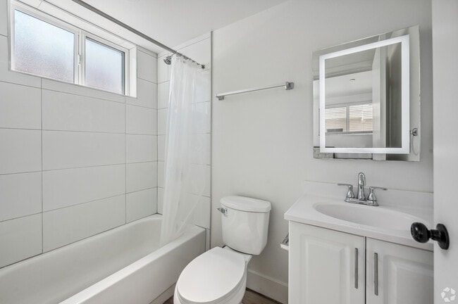 Photo - 1377 W 36th Pl