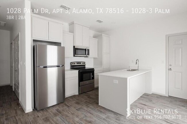 Building Photo - 1028 Palm Dr Unit 1028-3 Palm Rental