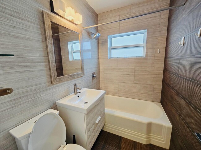 Photo - 2174 NE 181st St