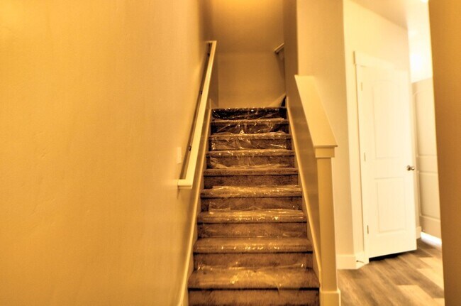 Photo - Pet Friendly Brand new Construction