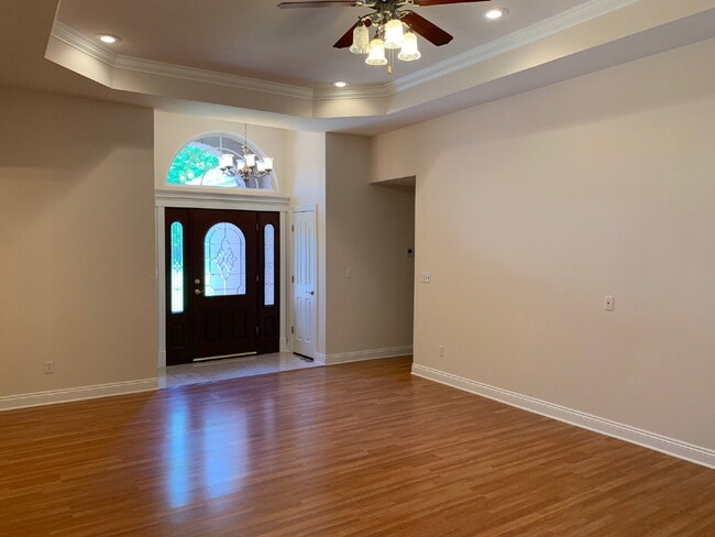 Photo - 602 SE Cambridge Pl