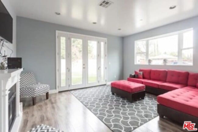 Photo - 7311 Gaviota Ave