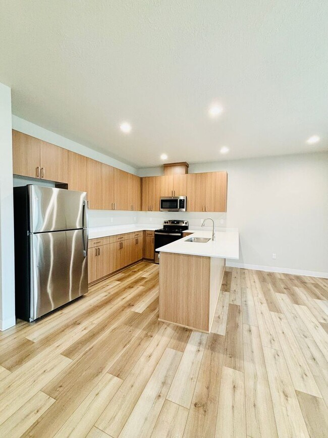 Photo - 2434 Leonard Ln