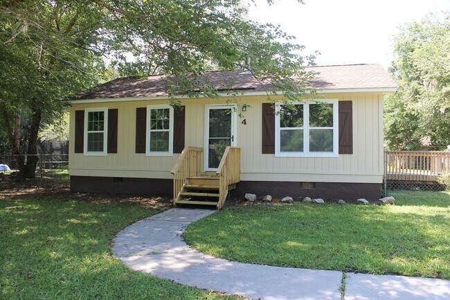 Building Photo - Cozy Cottage in Verdier View- Bluffton Rental