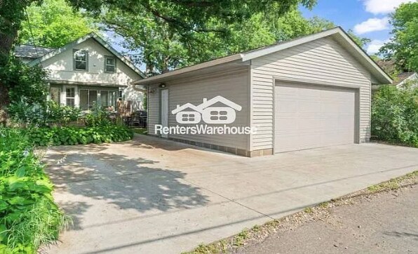 Photo - 1511 Branston St