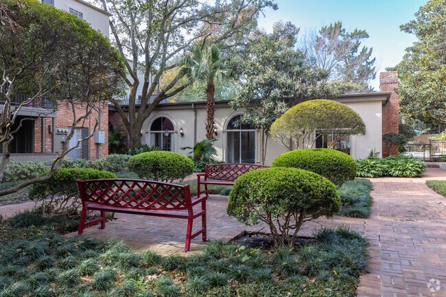 Outdoor Sitting Area